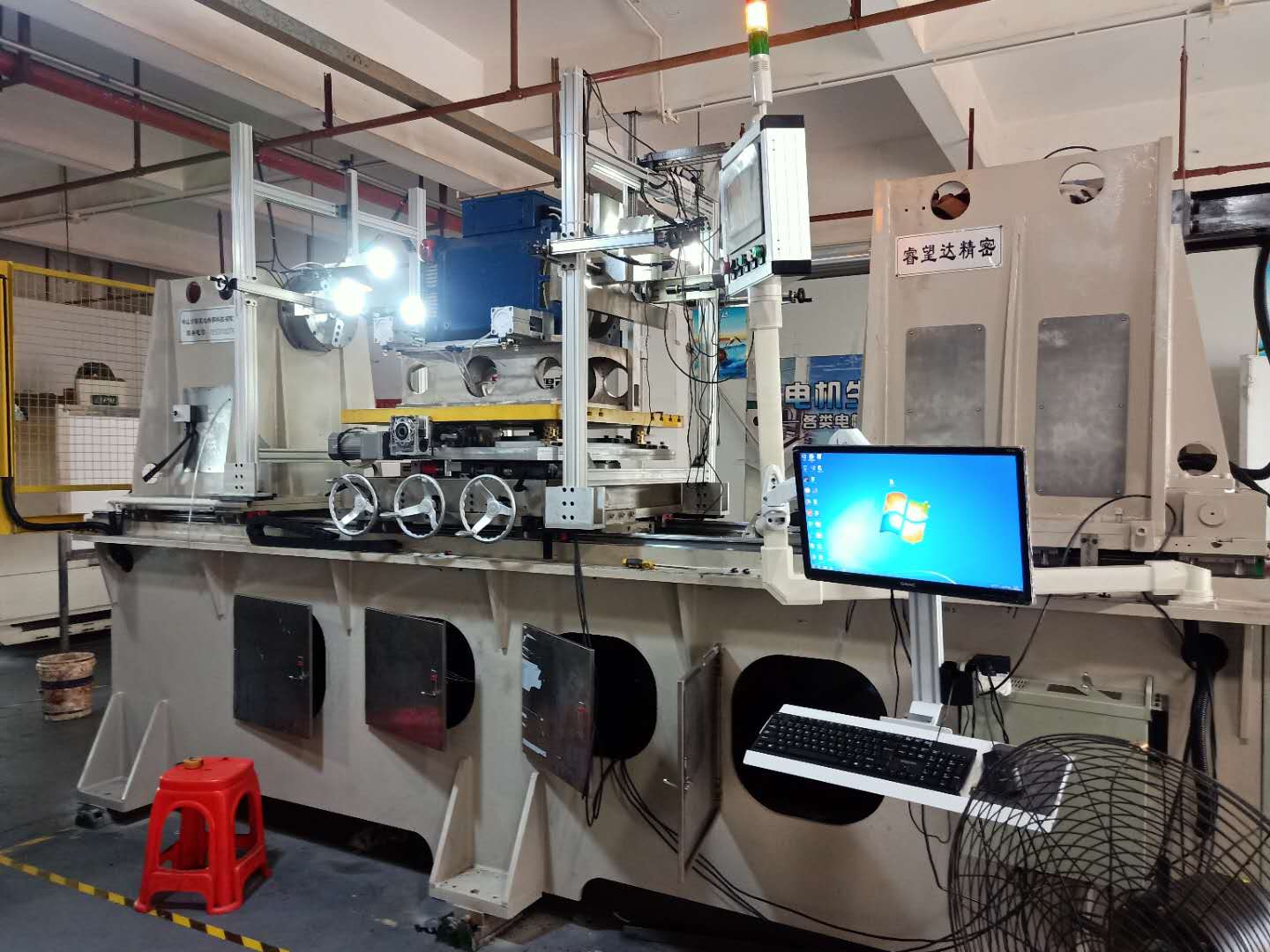 直徑1米的電機定轉子合裝機 直徑1米的電機定轉子合裝機